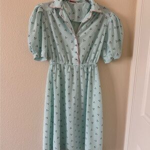 Elegant Mint Green Midi Dress